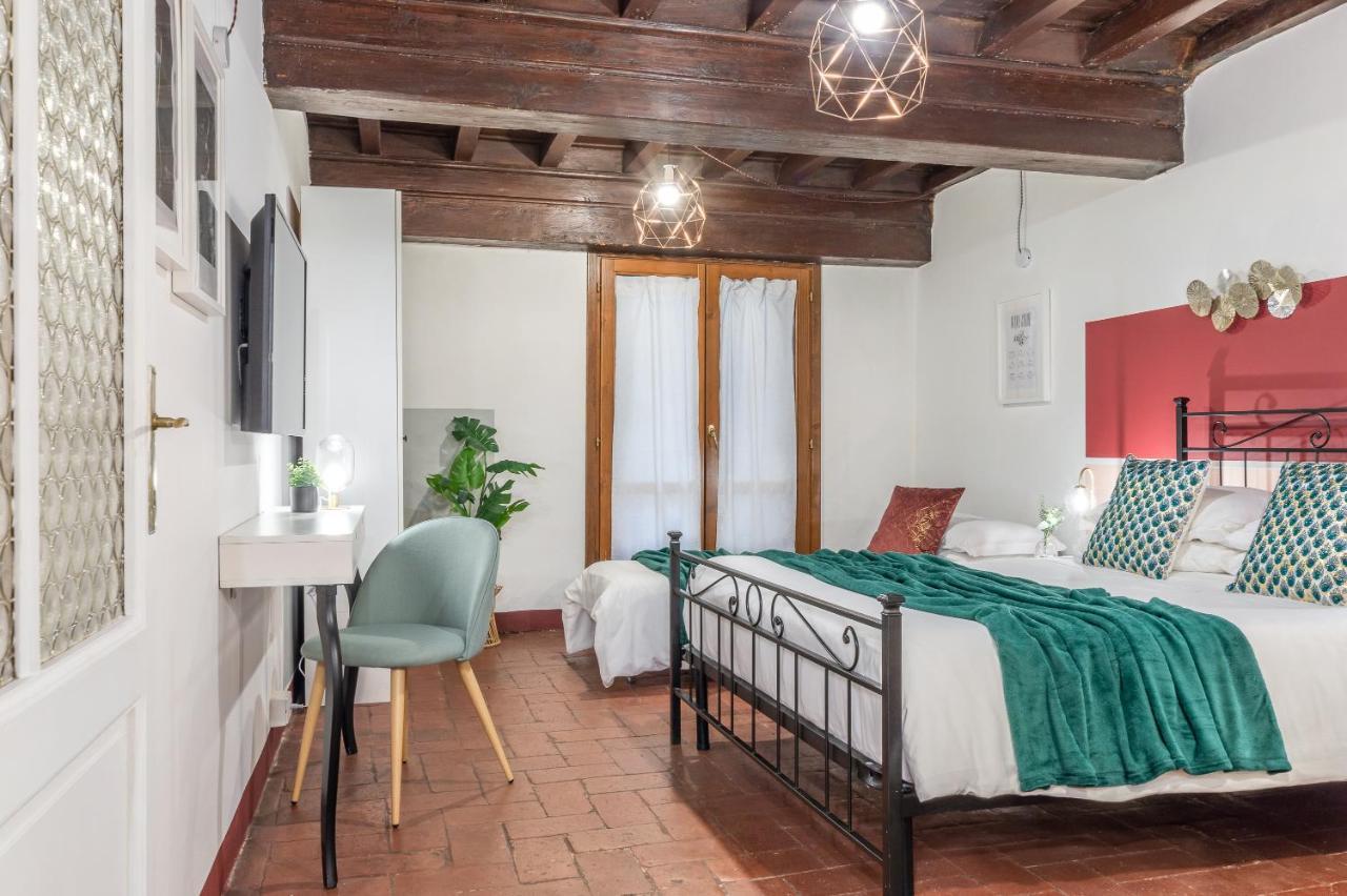 Wine Apartments Florence Ciliegiolo Exterior foto